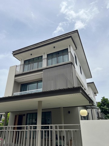 รหัสC6861 ให้เช่า ขาย บ้านเดี่ยว 3ชั้น โครงการAQ ARBOR เฉลิมพระเกียติ ร.9 ซอย48 บ้านสภาพสวยพร้อมอยู่