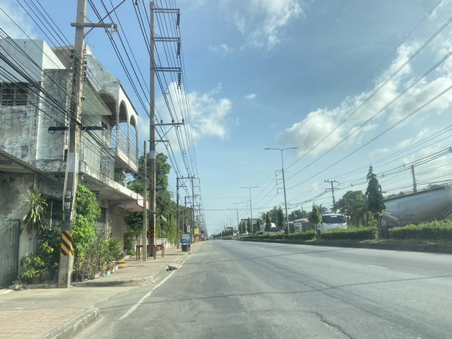 ขายและให้เช่าที่ดินตัวเมืองพนัสนิคมชลบุรี 4-3-52 ไร่ที่ดินเหมาะสำหรับทำคอนโด อพาร์ท ,ศูนย์รวมการค้า,,หรือพัฒนาด้านอื่นๆ