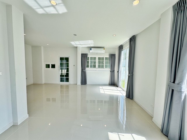 บ้านเดี่ยว ใกล้ เซ็นทรัลเวสต์เกต ชวนชื่น พาร์ค ปิ่นเกล้า - กาญจนา หลังริม 50 ตร.ว. สวยสุดในโครงการ ฟีลบ้านเดี่ยว 4 นอน