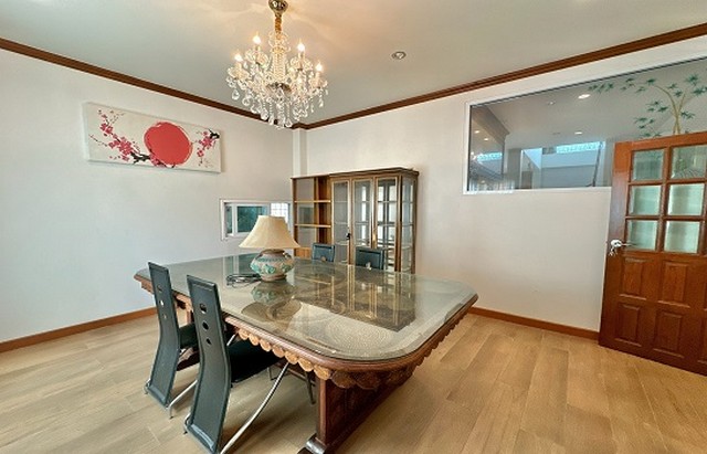 ขายบ้านพร้อมที่ดิน หนองมน ชลบุรี มีบ้าน 3 หลัง ใกล้ถนนสุขุมวิท ใกล้ตลาด TP-H1560