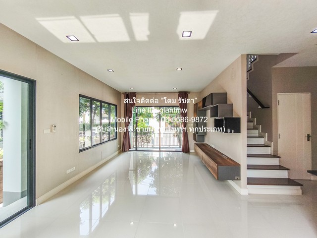 บ้าน ขายบ้านเดี่ยว 2 ชั้น รีโนเวทแล้ว ในหมู่บ้าน ถ.ติวานนท์-แจ้งวัฒนะ 52.3 ตร.ว. 3 น 3 น้ำ 2 จอดรถ ราคา 5.69 ล้านบาท 3 ห้องนอน 5690000 บาท.   เข้าออกได้หลายทาง ปทุมธานี