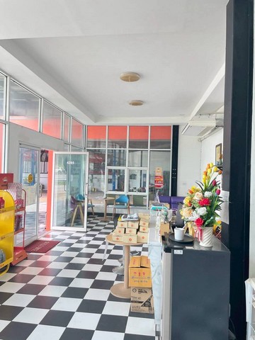 ส่งต่อกิจการร้านเปลี่ยนยาง ซ่อม Service รถยนต์ ขายพร้อมเครื่องจักร เครื่องมือ 1 ไร่ 65 ตารางวา