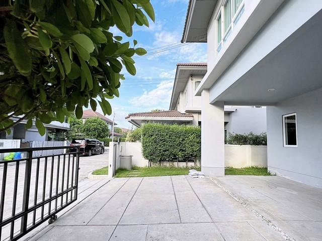 ให้เช่าบ้านเดี่ยว 2 ชั้นหลังมุม 68.5 ตรว. 5 ห้องนอน โครงการไลฟ์ บางกอก บูเลอวาร์ด รังสิต Life Bangkok Boulevard Rangsit ขนาดใหญ่สุดในโครงการ