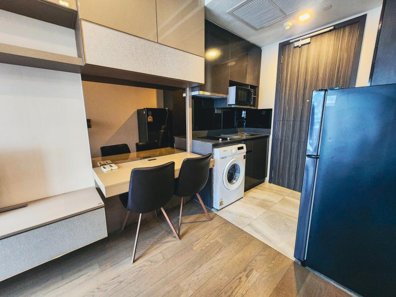 Ashton Asoke spacious clean convenient 12th floor BTS Asoke