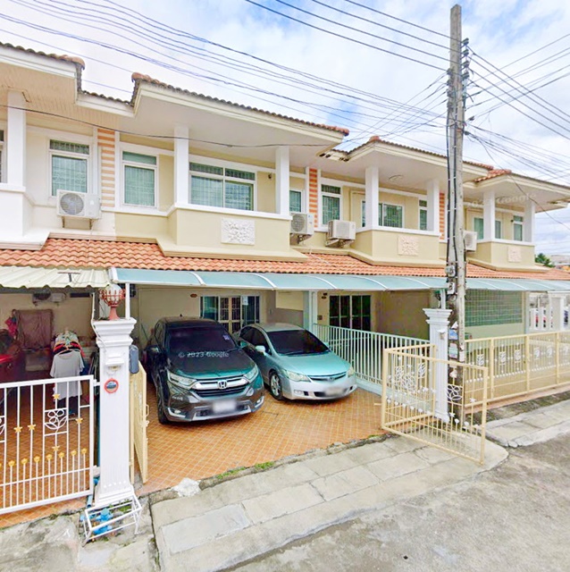 MRTรามอินทรา กม.4 31 700 ม. ใหญ่มาก ขาย-ให้เช่าทาวน์เฮาส์ 2 ชั้น 3นอน 25ตร.วา. ฟู้ดแลนด์ รามอินทรา600ม.