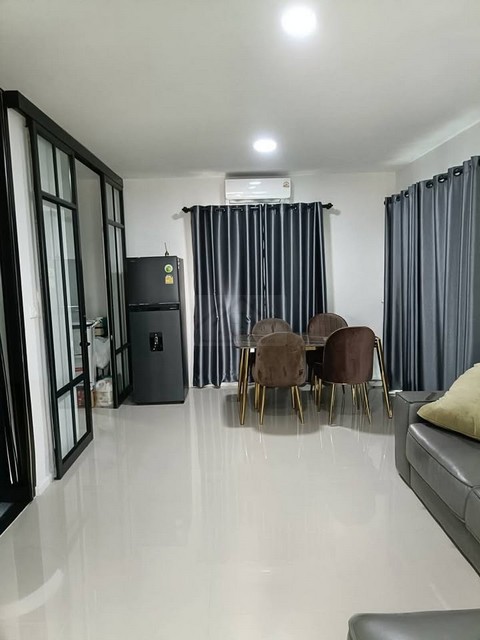 ให้เช่าบ้านเดี่ยว 2 ชั้น 40 ตรว. 4 ห้องนอน หมู่บ้าน SENSE บางนา-สุวรรณภูมิ ซอยกิ่งแก้ว 29 สไตล์สแกนดิเนเวียน สภาพใหม่พร้อมเข้าอยู่