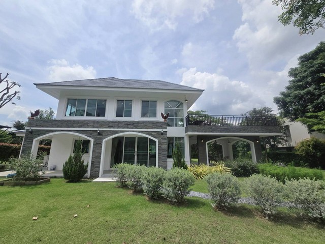 ขาย บ้านเดี่ยวหรู เขาใหญ่ โครงการภูภัทรารีสอร์ท วิวภูเขาหน้าหลัง อากาศดี