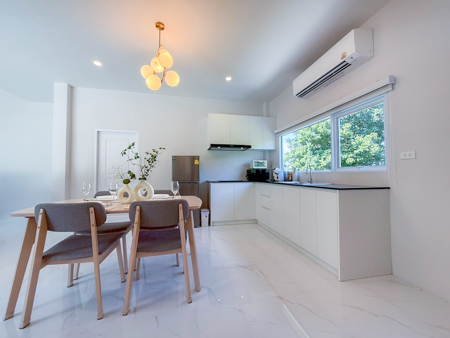 วิลล่า 2 ชั้น พร้อมสระว่ายน้ำส่วนตัว 3 ห้องนอน ต.บ่อผุด เกาะสมุย  เพียง 12 นาทีจากหาดเฉวง วิลล่าตากอากาศ บรรยากาศดีๆ ในเกาะสมุย