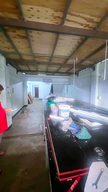 เอกชัย 85-91  MRT หลักสอง 4.6กม.18 ตร.วา.290 ตร.ม. รร.นานาชาติเบซิส กรุงเทพ 2.8 กม. อาคารพาณิชย์ 4 ชั้น 1-3คูหา