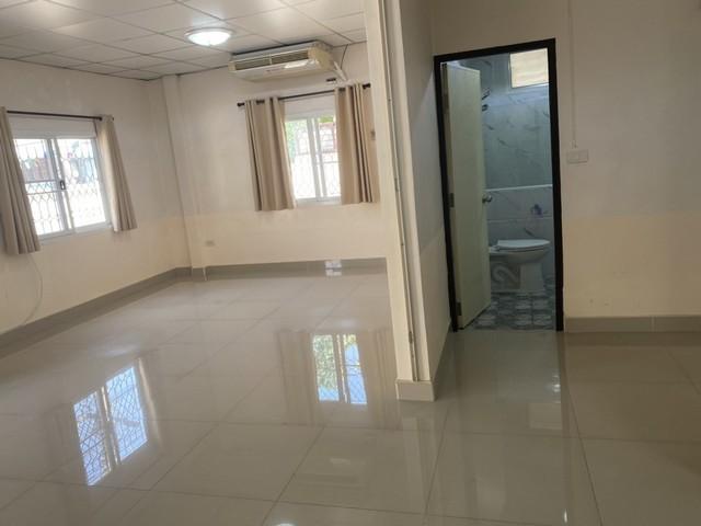 ให้เช่าบ้านเดี่ยว 1 ชั้น 71 ตรว. ย่านโชคชัย4 ซอย36 เขตลาดพร้าว ใกล้ MRT โชคชัย4