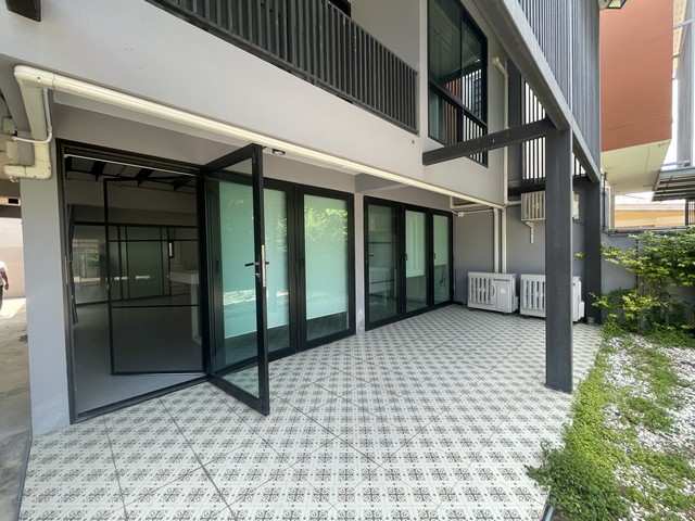 ให้เช่าบ้านเดี่ยว2ชั้นใกล้MRTโชคชัย4ย่านลาดพร้าวโชคชัย4 ลาดพร้าววังหินหมู่บ้าน ต.รวมโชค ใกล้MRTโชคชัย4 เลียบด่วน เหมาะทำออฟฟิศ