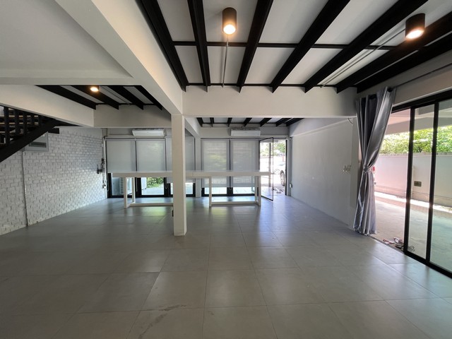 ให้เช่าบ้านเดี่ยว2ชั้นใกล้MRTโชคชัย4ย่านลาดพร้าวโชคชัย4 ลาดพร้าววังหินหมู่บ้าน ต.รวมโชค ใกล้MRTโชคชัย4 เลียบด่วน เหมาะทำออฟฟิศ