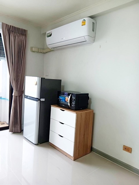 โด รีเจ้นท์ ศรีนครินทร์ ให้เช่าคอน MRT คลองกลันตัน 500ม. ARL หัวหมาก 900ม. อาคาร A ชั้น 9 ขนาด 30 ตรม. พร้อมเฟอร์ครบ  ธัญญะ ช็อปปิ้ง พาร์ค