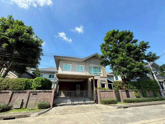 บ้านเดี่ยวสุดหรู 2 ชั้น โครงการ ลัดดารมณ์อิลิแกนซ์ ศาลากลางเชียงใหม่