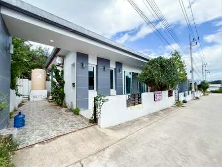 House Available For Rent 1Bed 2Bath 1office  Ready to move in immediately! Location : Bang Rak Bophut Koh Samui Suratthani 