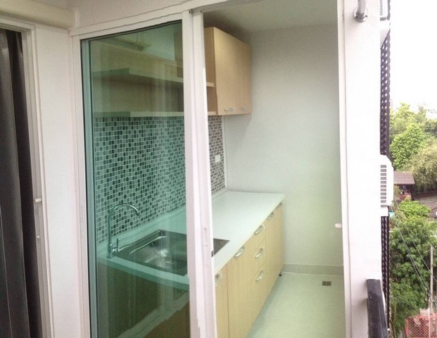 Regent Home 19 safe convenient clean 6th floor BTS Bang Chak