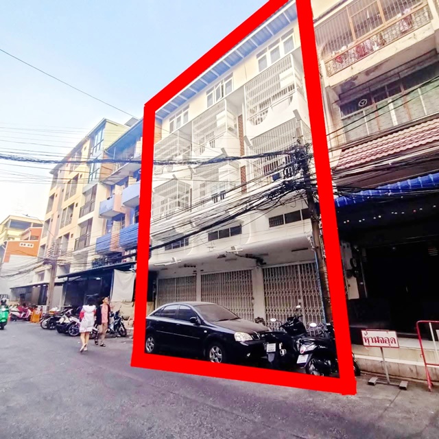 MRT พระราม9 80ม. AIRBNB Central Rama 9 90 ม. ให้เช่าอาคารพาณิชย์ 3 คูหา 70ตร.ว. 4 ชั้น 3 คัน   1060ตรม. 