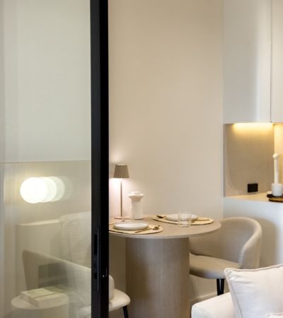 ฮิลไซด์พลาซ่า & คอนโดเทล 4 คุ้มค่าทุกตารางเมตร คอนโดพร้อมอยู่ วิวดอยเชียงใหม่ เฟอร์ครบ จอดรถสะดวก