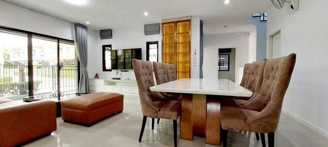 บ้านเดี่ยว ให้เช่า  ลุมพินี สวนหลวง ร 9  มีแอร์ทุกห้อง