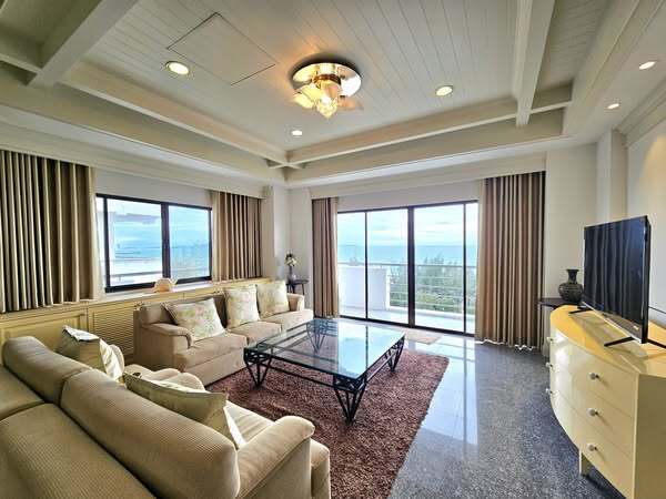 ขายคอนโดติดหาดนาจอมเทียน :: บีชวิลล่า วิภาวดี 3 ห้องนอน 3 ห้องน้ำ :: ห้องสวยสไตล์วินเทจ เฟอนิเจอร์เครื่องใช้ไฟฟ้าครบ พร้อมเข้าอยู่