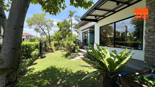 ขายบ้านเดี่ยว มัณฑนา พระราม 2 – เทียนทะเล หลังมุม บ้าน Type ใหญ่สุด . Corner Detached House for