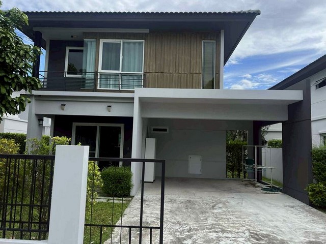 ให้เช่าบ้านเดี่ยว 2 ชั้น บ้านสวยพร้อมเฟอร์ โครงการ อินนิซิโอ สันกำแพง