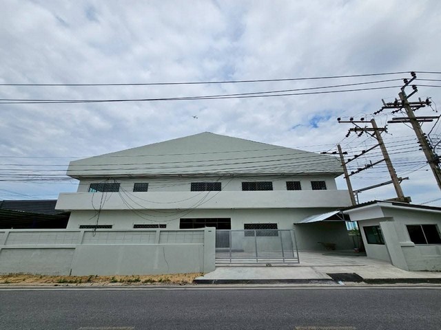 ให้เช่าโรงงานสมุทรปราการเนื้อที่ 1 ไร่ 20 ตารางวาพื้นที่สีม่วง (ขอร.ง. 4 ได้)โรงงานเนื้อที่ 1 ไร่ 20 ตารางวา 