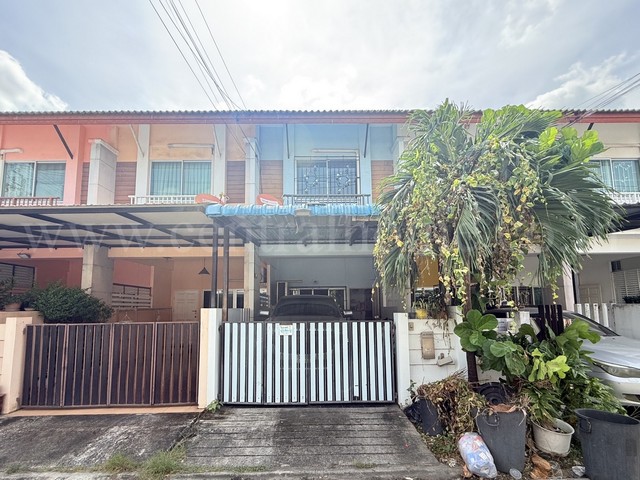 ทาวน์เฮ้าส์ หมู่บ้าน อารียา แอทโฮม ซ.มัยลาภ เกษตร - นวมินทร์