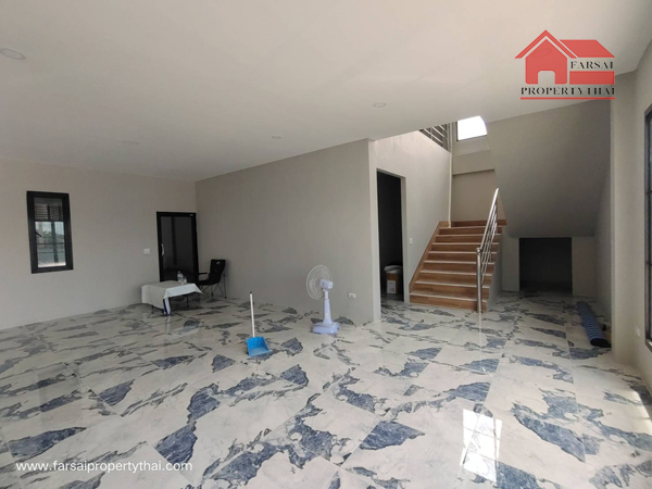 ให้เช่าอาคารโรงงาน/โกดังสร้างใหม่ พื้นที่สีม่วงเนื้อที่ 2ไร่ พื้นที่ใช้สอย 1,110 ตร.ม ถนนพระราม 2 บางโทรัด สมุทรสาคร ราคาเช่า 150,000 บ/ด