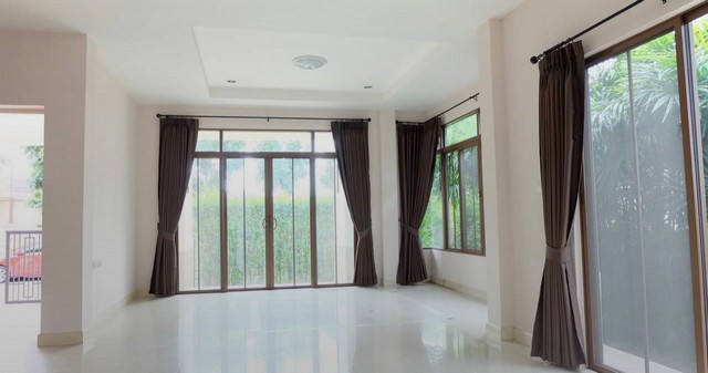 ขายบ้านเดี่ยว 2 ชั้น เศรษฐสิริ ซอยราชวินิต บางนา-ตราด กม.8 52 ตร.วา ทำเลติดเมกา บางนา