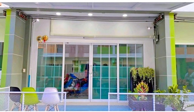 ให้เช่าอาคาร  3 ชั้น 20ตร.วา. พร้อมเฟอร์  3นอน 3น้ำ แม็คสมุทรสาคร 1.1 กม. ตลาดมหาชัย 200 ม.โคร บิ๊กซี มหาชัย 2 900 ม.