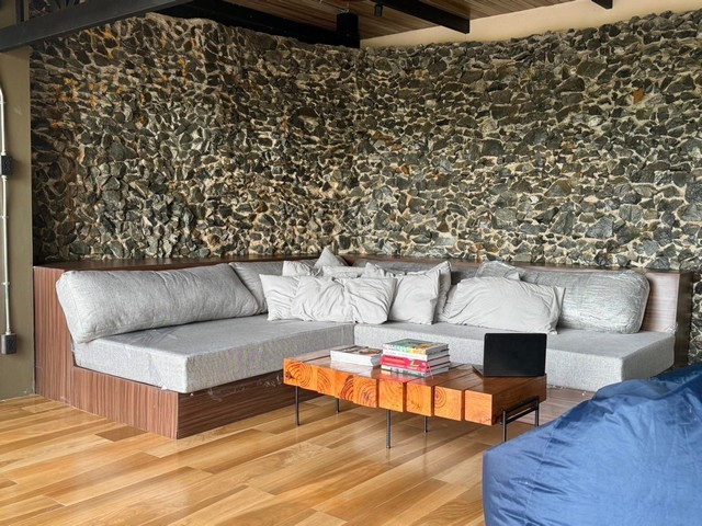 ขายบ้านตากอากาศบนเขา พร้อมโฉนด! วิวหลักล้าน 11ไร่ อ.มะขาม จันทบุรี ราคาพิเศษ 24.5 ล้านบาท ต่อรองได้