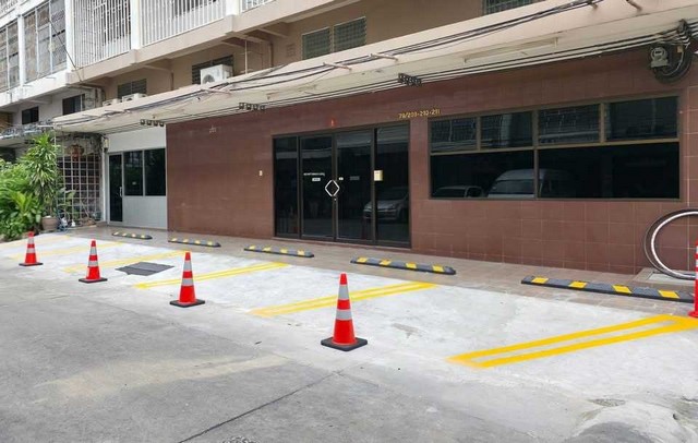 ให้เช่าอาคารสำนักงาน 2 ชั้น พื้นที่ 200 ตรม. ซ.สุขุมวิท 42