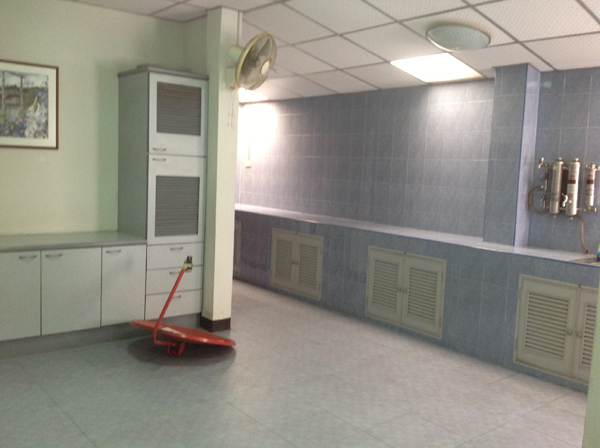 ให้เช่าบ้านเดี่ยว 2ชั้นเนื้อที่ 70ตารางวาร 5 นอน 3 น้ำ แอร์ เฟอร์นิเจอร์บางส่วน ถนน พหลโยธิน ใกล้ห้างเมเจอร์  ราคาเช่า 25,000 บ/ด