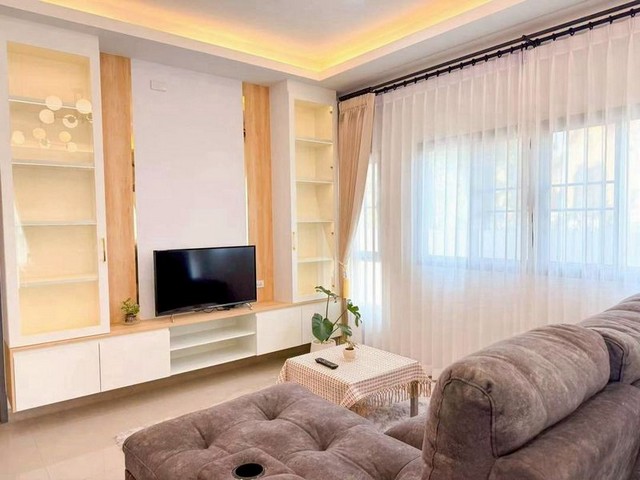 บ้าน 2 ชั้น สไตล์โมเดิร์นนอร์ดิก ทำเลดี ติดวงแหวนรอบ2 โซนป่าแดด