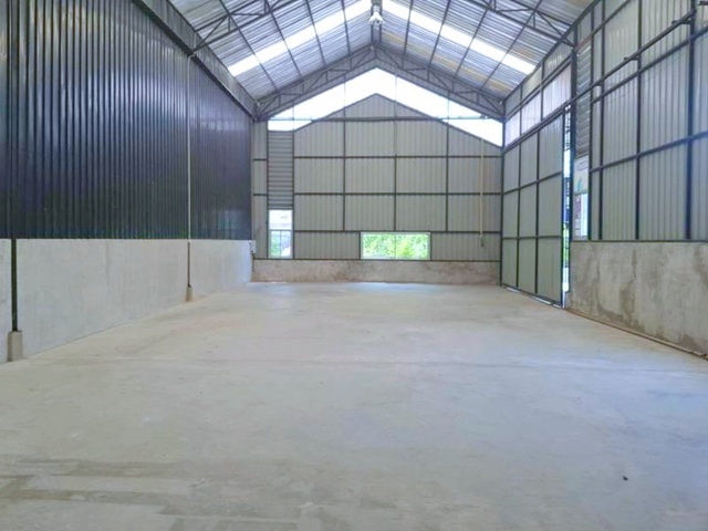 เดอะแจส วังหิน 1.2 กม.โลตัส โชคชัย4 700ม.ให้เช่าอาคาร  250ตร.ม. พร้อมที่จอดรถด้านข้าง ไฟฟ้า 3 เฟส สตรีวิทยา MRT โชคชัย4 2.6 กม.