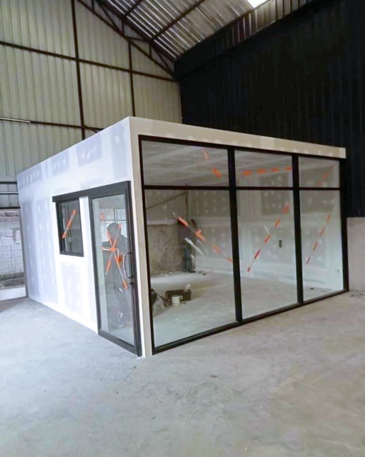 MRT โชคชัย4 2.6 กม.ให้เช่าอาคาร สตรีวิทยา พร้อมที่จอดรถด้านข้าง ไฟฟ้า 3 เฟส   โลตัส โชคชัย4 700ม.  เดอะแจส วังหิน 1.2 กม.