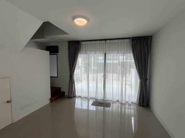 รหัสC6864 ให้เช่า ขายทาวน์โฮม 3ชั้น โครงการบ้านกลางเมือง ราชพฤกษ์ - รัตนาธิเบศร์ บางบัวทอง นนทบุรี