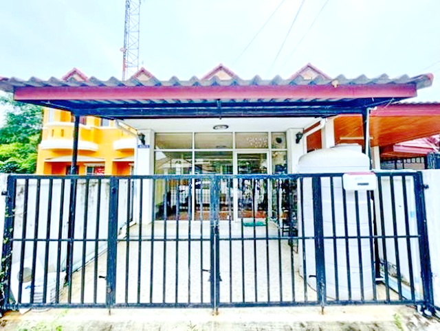 ให้เช่าทาวน์เฮ้าส์ 2 ชั้น ตลาดหนองกุง 1.4 กม. โลตัส ขอนแก่น 1.8 กม. ม.ขอนแก่น 4.5 กม.พร้อมเฟอร์  4 นอน  ถ.มิตรภาพ -เลี่ยงเมืองขอนแก่น