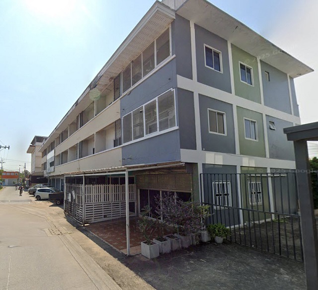 ม.นอร์ทกรุงเทพ 3.4 กม. ให้เช่าโฮมออฟฟิศ 3 ชั้น .เพิ่มสิน35-41 ทางด่วน จตุโชติ  วัชรพล BTS รพ.ภูมิพลอดุลยเดช 3.2 กม. 