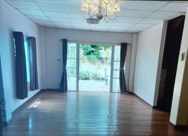 รหัสC6876 ให้เช่าบ้านเดี่ยว 2ชั้น หลังการบินไทย ย่านจตุจักร ถนนวิภาวดีรังสิต 20 ทะลุเส้้นลาดพร้าวได้