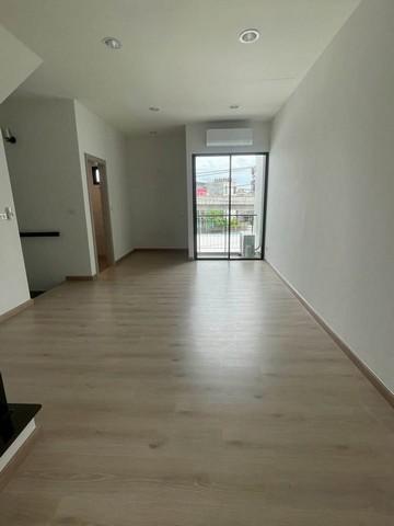 รหัสC6872 ให้เช่าโฮมออฟฟิศ 4ชั้น Premium Place Mix Nawamin ถนนนวมินทร์ รามอินทรา จดทะเบียนบริษัทได้