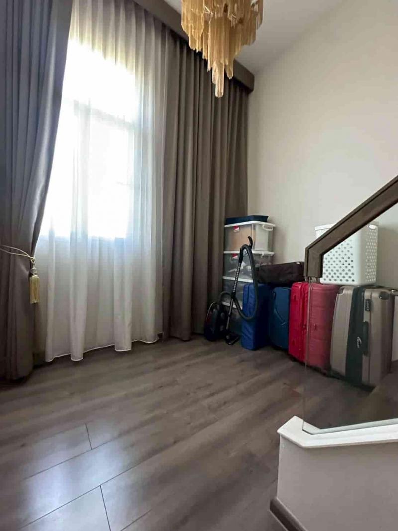 Beautiful detached house for sale, quiet project, wide area around the house, good direction, cool breeze all day.