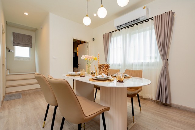 For Rent : Kohkaew, 2-Storey Detached House @Saransiri Retreat, 4 Bedrooms 3 Bathrooms