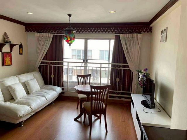 คุ้มสุดๆ ขายเพียง 1.9 ล.เท่านั้น #Hillside3 คอนโด 38 ตรม. – ทำเลทอง! ใจกลางนิมมานเหมินทร์ #เหมาะสำหรับอยู่อาศัยเองหรือปล่อยเช่า ทำเลดี