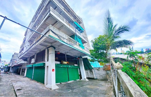 MRTสามยอด 700ม.  Stand Alone 2,002ตรม. 80-200ตรว.  ให้เช่าอาคาร Hostel 5ชั้น ทรงวาด เยาวราช  ร้านอาาหาร ติดริมแม่น้ำเจ้าพระยา 3-8คูหา