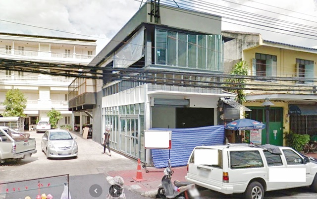 ย่านเสาชิงช้า MRTสามยอด 700 ม.ข้าวสาร ให้เช่าร้านอาหาร ติดถนนใหญ่  58ตร.ม 4 น้ำ แหล่งชุมชน ท่องเที่ยว อนุสาวรีย์ประชาธิปไตย