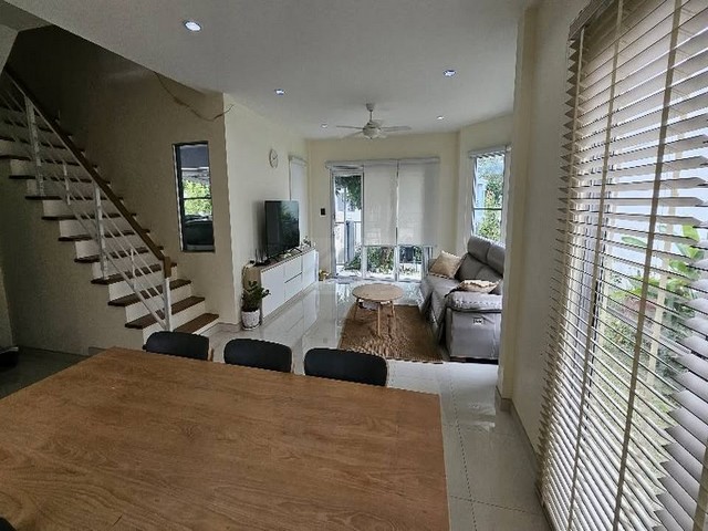 ให้เช่าบ้านเดี่ยว 2 ชั้น 53 ตรว. 3 ห้องนอน หมู่บ้านชัยพฤกษ์ ปิ่นเกล้า สาทร ติดถนนราชพฤกษ์ เฟอร์พร้อมอยู่ ใกล้ central westville