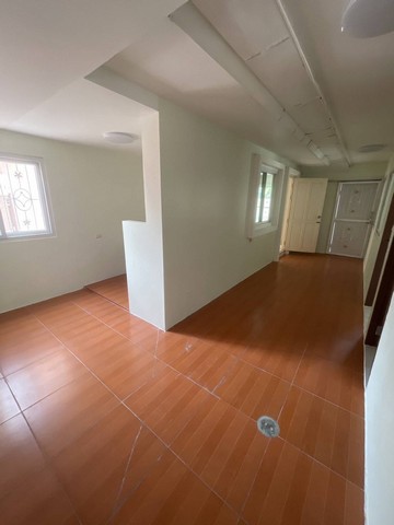 ขายบ้านเดี่ยว รอยัล ปาร์ค วิลล์ สุวินทวงศ์ 101ตรว. 4นอน 4น้ำ หมู่บ้านร่มรื่น