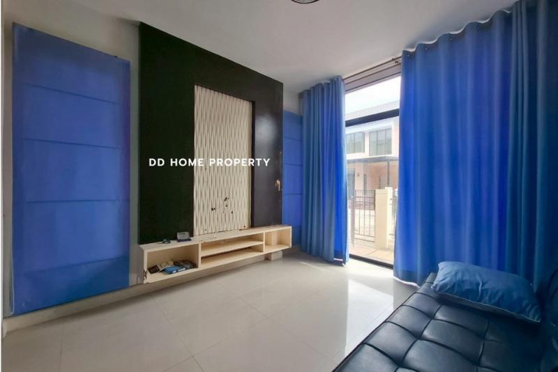 ขายทาวน์เฮ้าส์ หมู่บ้านเดอะวิลล่า บางบัวทอง (DD002124)